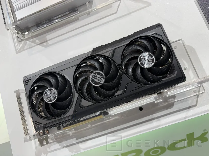 Geeknetic ASRock lanza la Radeon RX 9070 GRE Steel Legend Dark 12 GB OC con refrigeración triple y frecuencia boost de 2920 MHz 1