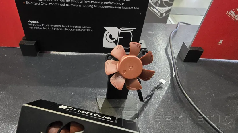 Geeknetic Thermal Grizzly añade al WireView Pro II un diminuto ventilador Noctua 2