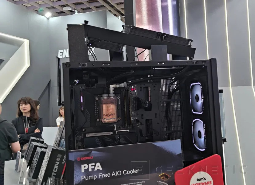 Geeknetic Esta refrigeración líquida ENERMAX PFA disipa 900 W sin necesidad de bomba  1