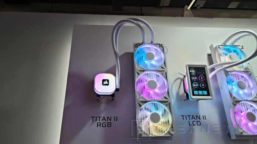 Geeknetic El ecosistema iCUE LINK de CORSAIR se renueva con AIO de 360 mm, ventiladores RX II y una pantalla IPS de 5 pulgadas 4