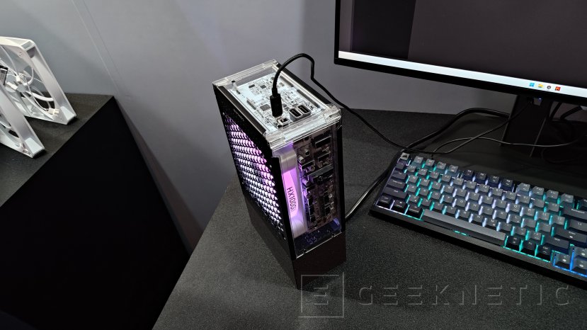 CORSAIR renueva sus fuentes con una AX1600i SHIFT de 1600 W, una