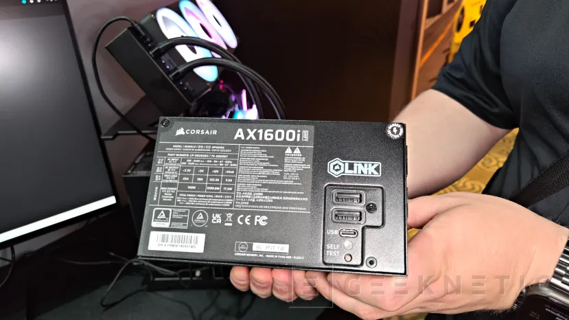 Geeknetic CORSAIR renueva sus fuentes con una AX1600i SHIFT de 1600 W, una HX1000i SHIFT CRYSTAL y nuevas RM850e, RM1000e y RM1200e 1