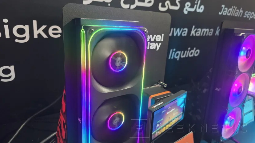 Geeknetic Las nuevas refrigeraciones líquidas de LevelPlay convierten el bloque de la CPU en una pantalla personalizable y orientable 3