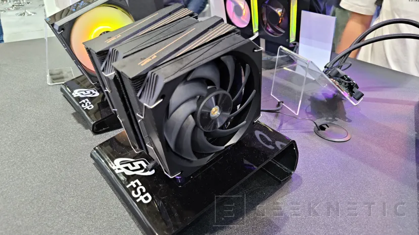Geeknetic El FSP MP9 llega con doble torre, 6 heatpipes y dos ventiladores de 28 y 30 mm para reforzar la gama de refrigeración por aire 1