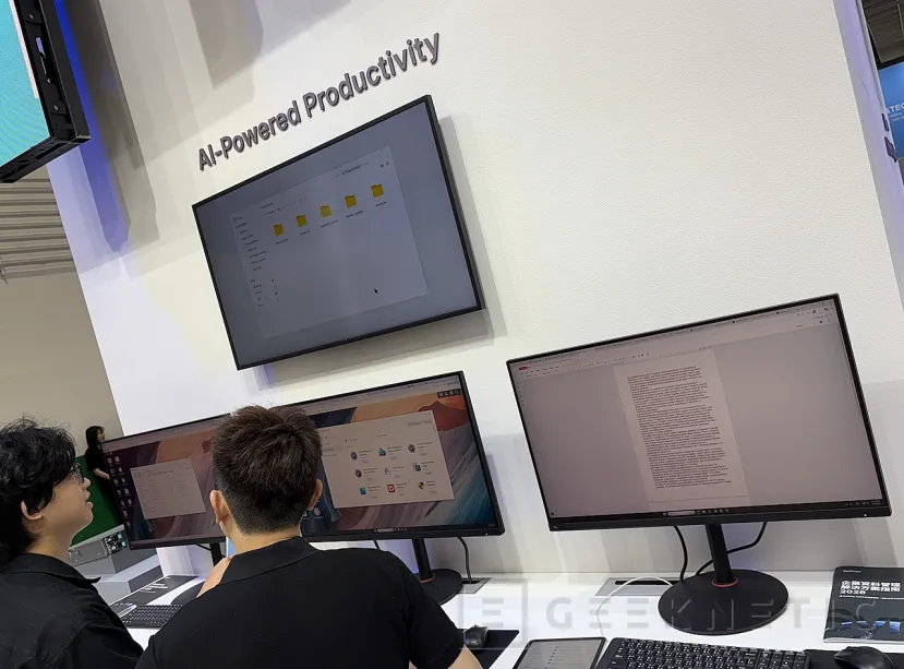 Geeknetic Synology muestra en Computex cómo va más allá del NAS: IA, seguridad, copias de seguridad y nube privada bajo control 6