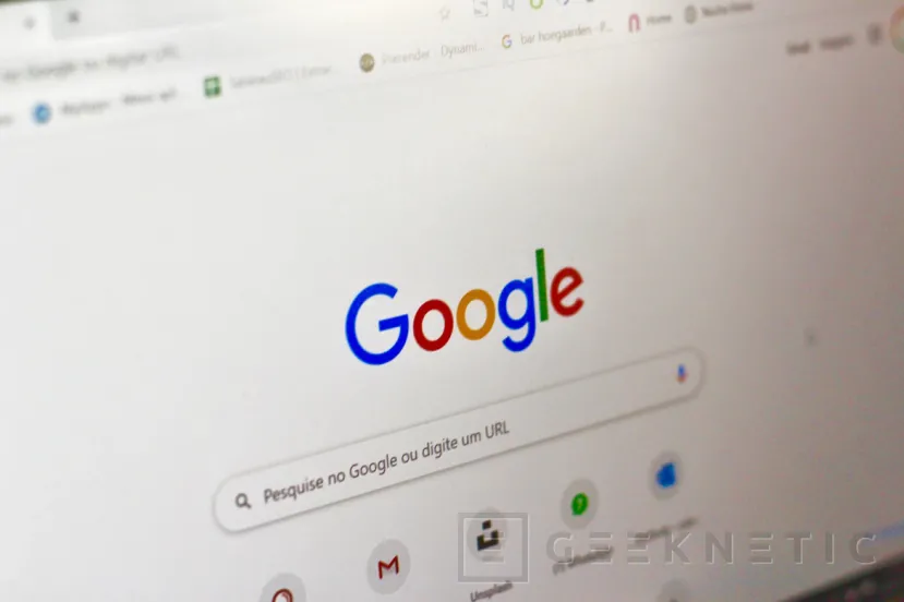 Geeknetic La Comisión obliga a Google a abrir Android a otros asistentes de IA y a compartir datos de búsqueda a partir de 2027 1