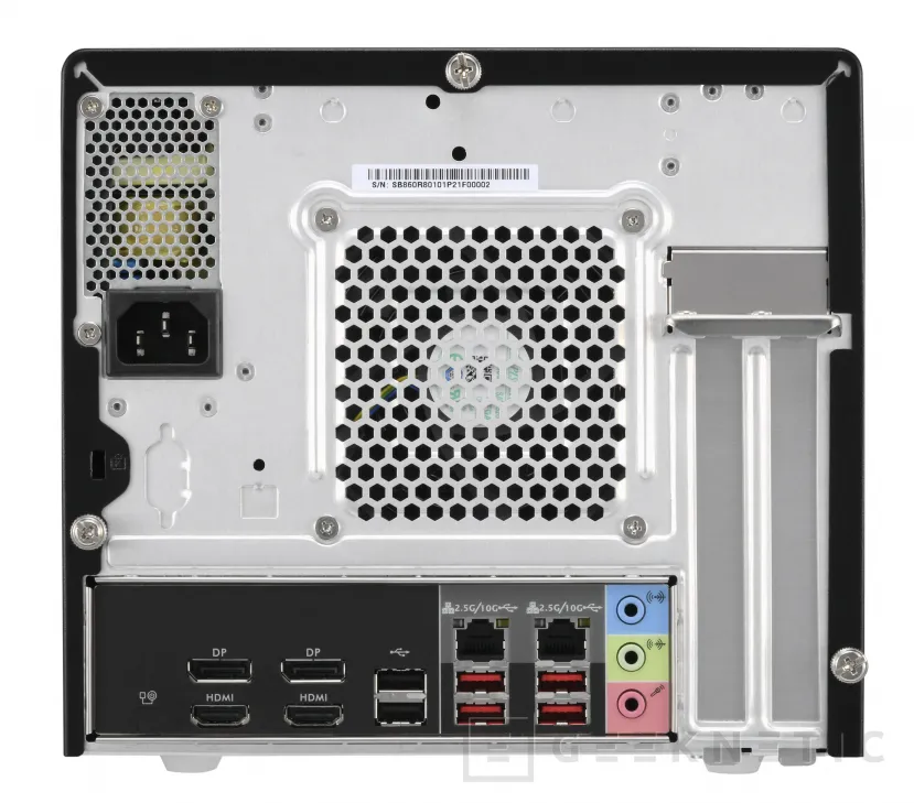 Geeknetic Shuttle lanza el XPC SB860R8, un barebone compacto con 14 litros y soporte para Intel Arrow Lake con hasta 192 GB DDR5 3