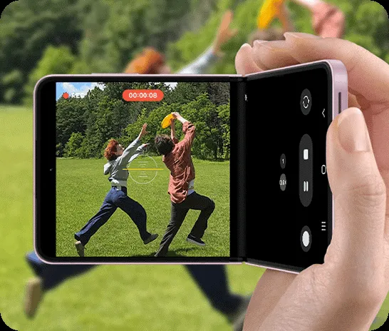 Geeknetic Las imágenes oficiales de los Galaxy Z Fold8 y Z Flip8 revelan algunos detalles antes del Unpacked 24