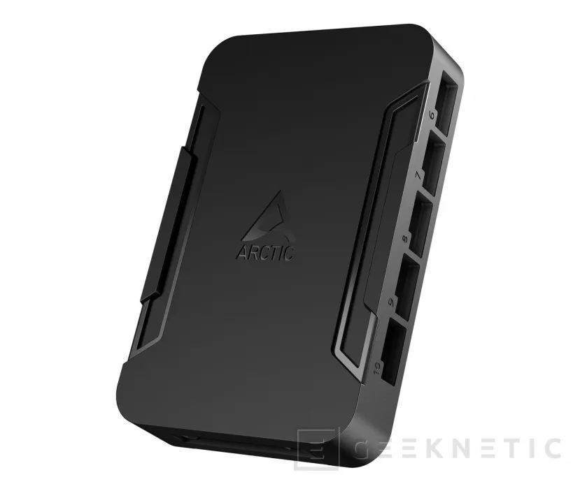 Geeknetic Arctic lanza un controlador capaz de gestionar diez ventiladores de forma independiente por 16,99 euros 3