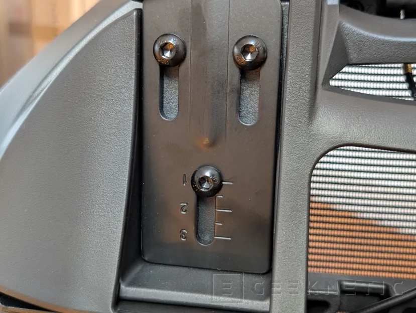 Geeknetic Fractal Design Refine 2 Mesh Review: una de las mejores sillas premium ahora es todavía más cómoda 4