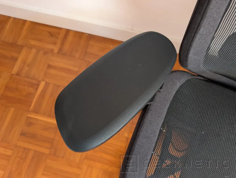 Geeknetic Fractal Design Refine 2 Mesh Review: una de las mejores sillas premium ahora es todavía más cómoda 14