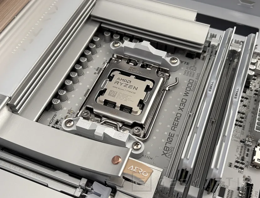 Geeknetic AMD Ryzen 7 7700X3D Review: AMD Ryzen 7 7700X3D, la puerta de entrada al 3D V-Cache en AM5 14