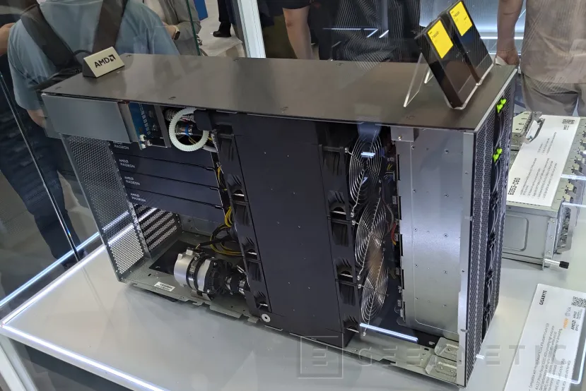 Geeknetic Las soluciones de GIGABYTE basadas en AMD llevan la refrigeración de servidores al límite de la IA 4