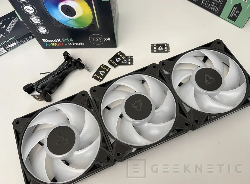 Geeknetic Arctic BioniX P12 A-RGB Review, mismo rendimiento que el P12 Pro con ARGB y montaje sin cables 4