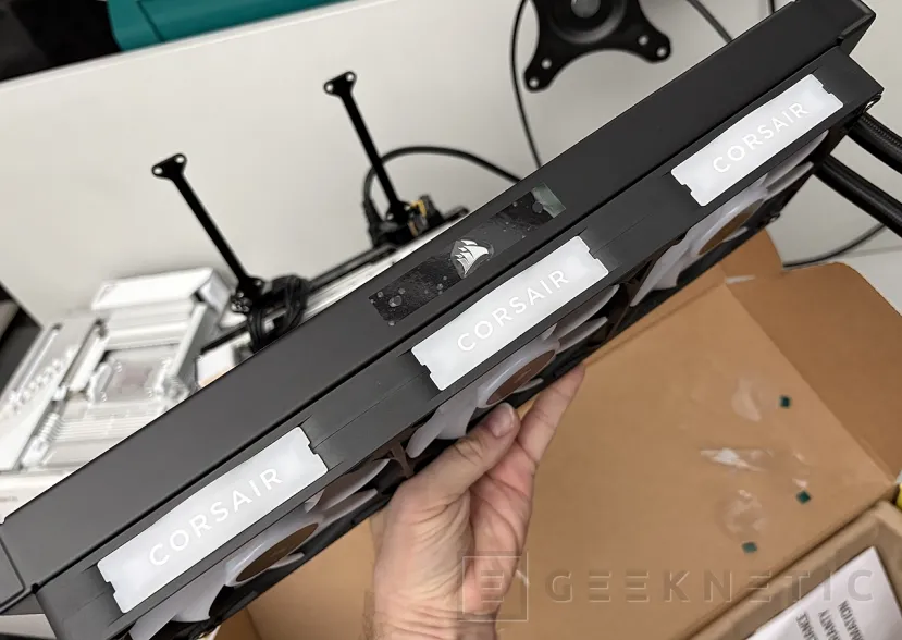 Geeknetic CORSAIR iCUE LINK TITAN II 360 RX RGB Review, la nueva generación TITAN se apoya en iCUE LINK y mejora el rendimiento 3