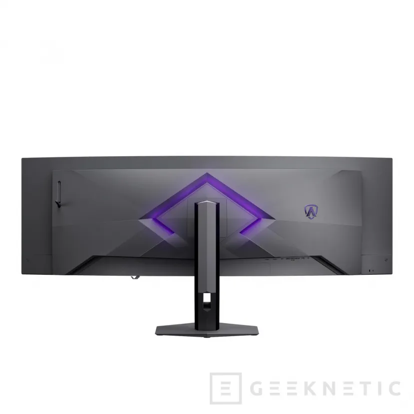 Geeknetic AOC lleva a Gamescom un monitor QD-OLED de 48,9 pulgadas, 5.120 x 1.440 píxeles y 240 Hz 2