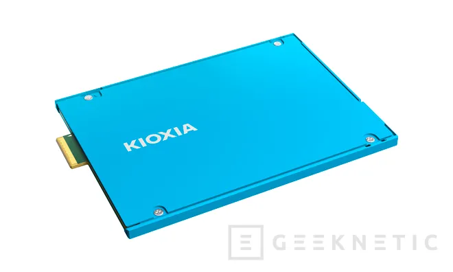 Geeknetic KIOXIA mostrará en el FMS su módulo de expanxión de memoria XL1, compatible con CXL y tecnología XL-FLASH 1