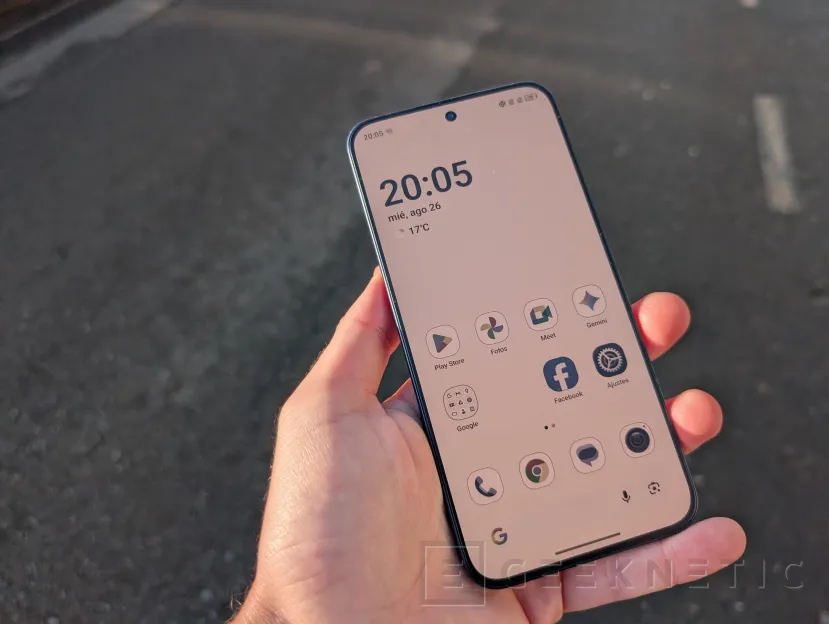 Geeknetic TCL P80 Ultra Review: una pantalla espectacular y una construcción premium, con un procesador que no está a la altura 10