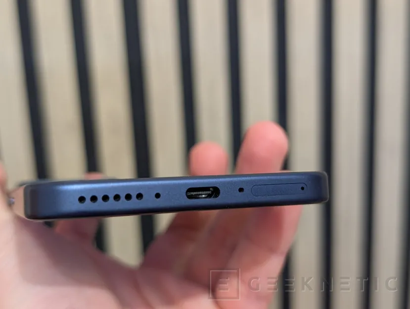 Geeknetic TCL P80 Ultra Review: una pantalla espectacular y una construcción premium, con un procesador que no está a la altura 5