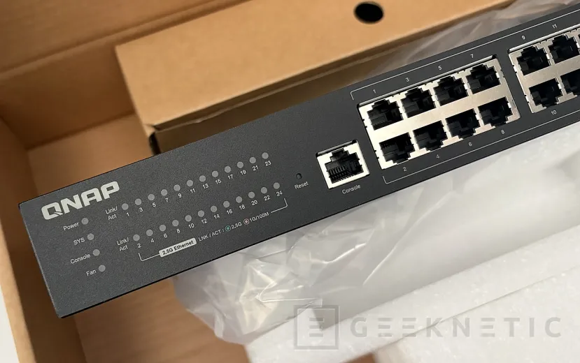 Geeknetic QNAP QSW-M2130-4C2S24T Review: el switch L2 gestionado 10-Gbit que lleva a cualquier PYME al próximo nivel 6