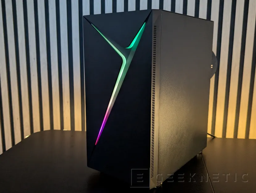 Geeknetic PCSpecialist MOMENTUM ELITE Review: Un PC gaming con RTX 5060 y recortes para quedarse en 1.000 euros en plena crisis del hardware 10