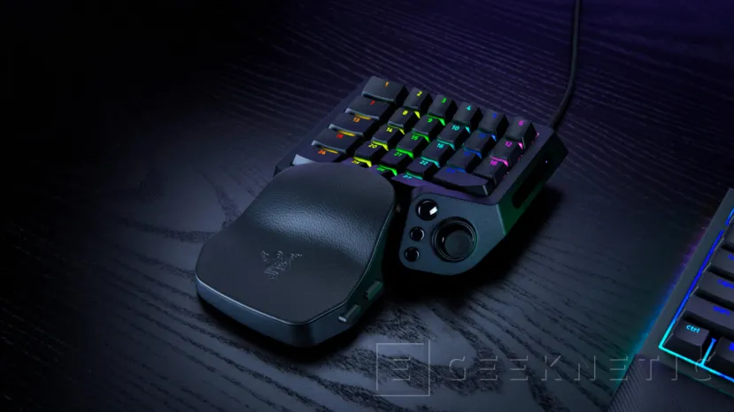 Geeknetic El Razer Tartarus V2 Pro reúne 31 controles, stick TMR y Rapid Trigger para jugar con una mano 1