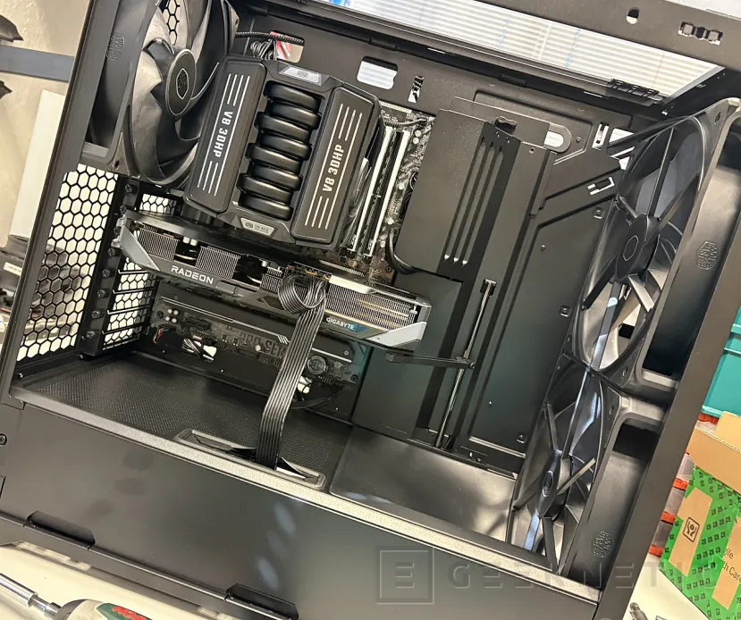 Geeknetic Cooler Master HAF II 500 Review: una gran evolución de la gama HAF con sus ventiladores gigantes llevados al extremo 29