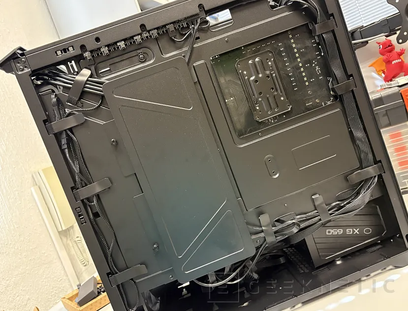 Geeknetic Cooler Master HAF II 500 Review: una gran evolución de la gama HAF con sus ventiladores gigantes llevados al extremo 7