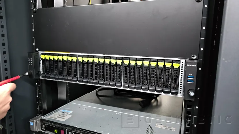 Geeknetic Así migramos nuestro viejo servidor web con VMware a uno nuevo con Proxmox sin un minuto de caída y multiplicando por 4 su rendimiento 11