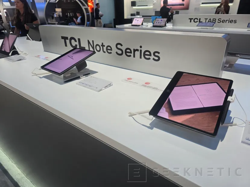 Geeknetic TCL presenta las TAB A1 y A1 Plus de 11 y 12,2 pulgadas con opcion de pantalla NXTPAPER ideal para lectura 1