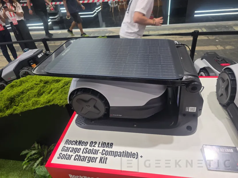 Geeknetic El nuevo Roborock RockNeo Q2 LiDARes un robot cortacésped con IA, LiDAR y doble cámara 3