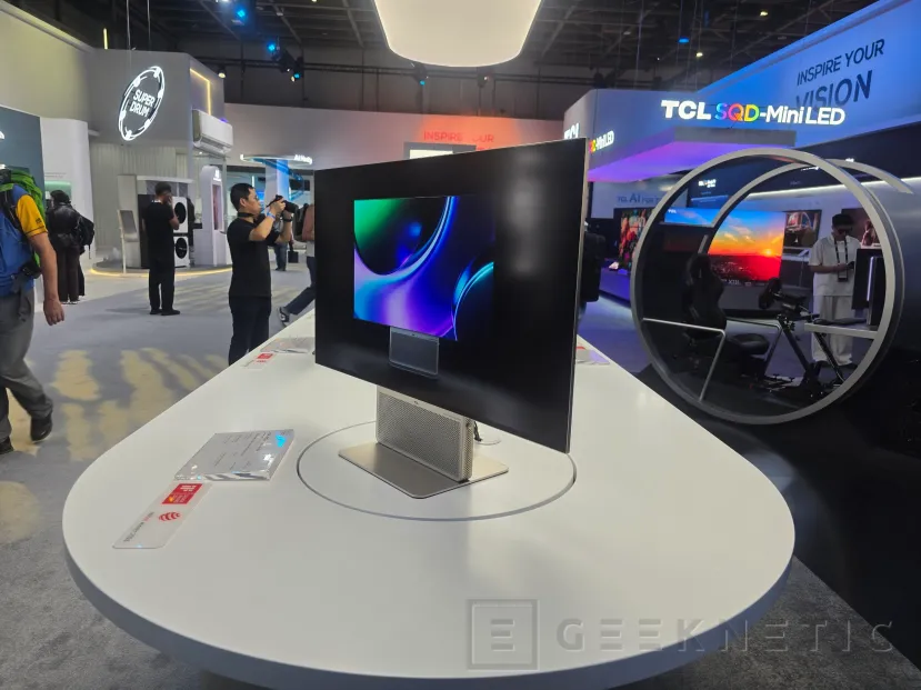 Geeknetic TCL presenta nuevos monitores para juegos y productividad con paneles OLED+, QD-Mini LED y Mini LED 1