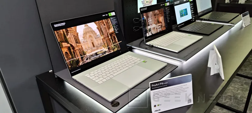 Geeknetic Hemos visto los ASUS ProArt P14 y P16 con RTX Spark a 80 W en IFA 2026 2