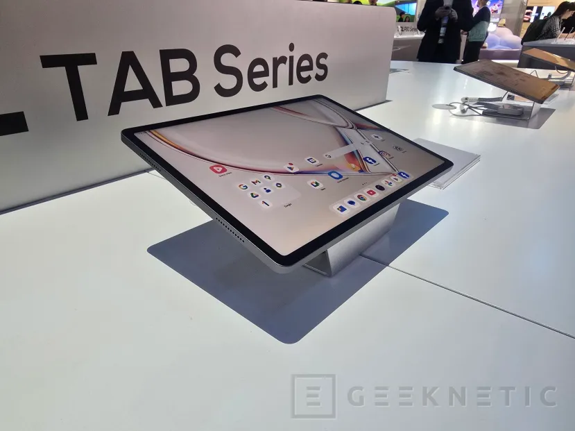 Geeknetic TCL presenta las TAB A1 y A1 Plus de 11 y 12,2 pulgadas con opcion de pantalla NXTPAPER ideal para lectura 4