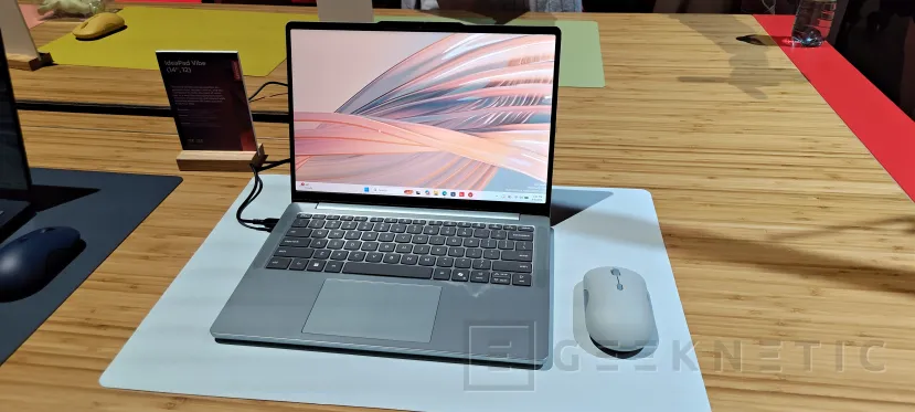 Geeknetic Lenovo reúne RTX Spark, Snapdragon X2 Plus y AMD Ryzen AI en sus portátiles 4