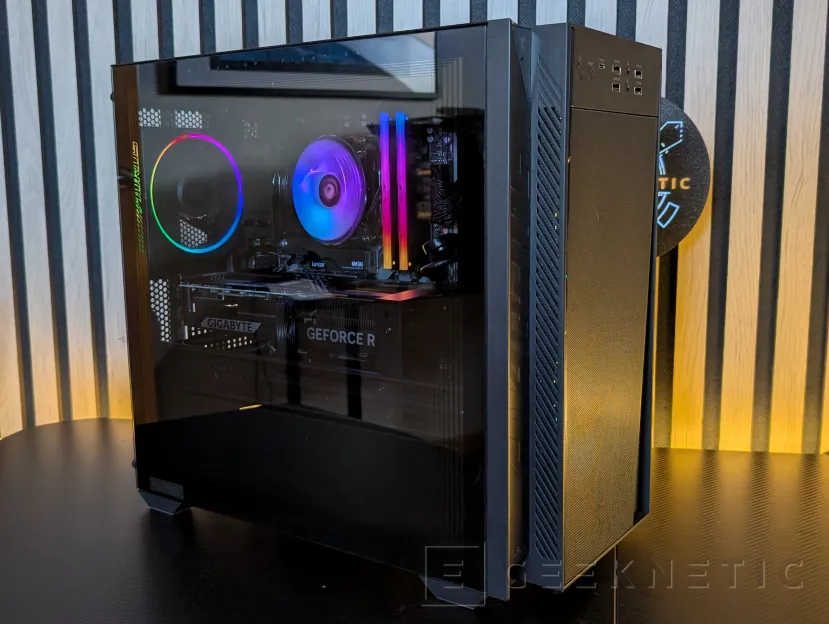 Geeknetic AORUS Prime 3 AP351 Review: Ryzen 7 9700X y RTX 5070 en un PC gaming que apuesta por el rendimiento sin disparar el precio 1