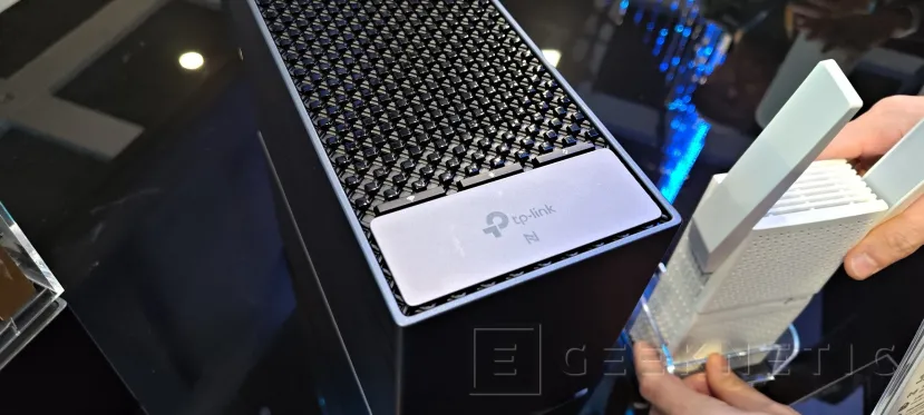 Geeknetic TP-Link detalla sus equipos Wi-Fi 8 Archer 8 Ultra y Deco 8 Ultra con 19 Gbps y puertos de 10 Gbps 3
