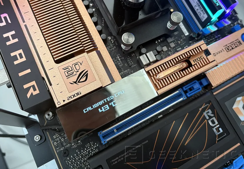 Geeknetic ASUS ROG CROSSHAIR 2006 Review: veinte años de ASUS ROG CROSSHAIR concentrados en una placa base excepcional 20