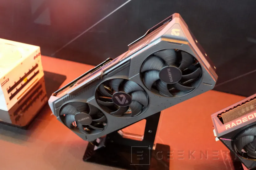 Geeknetic Algunos rumores ya hablan de una AMD Radeon RX 9070 XT de 32 GB para la segunda mitad de año 1