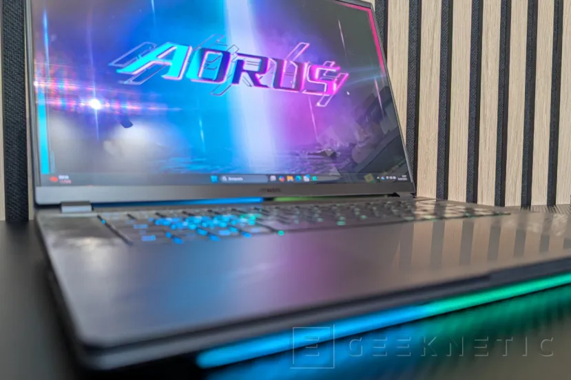 AORUS MASTER 16