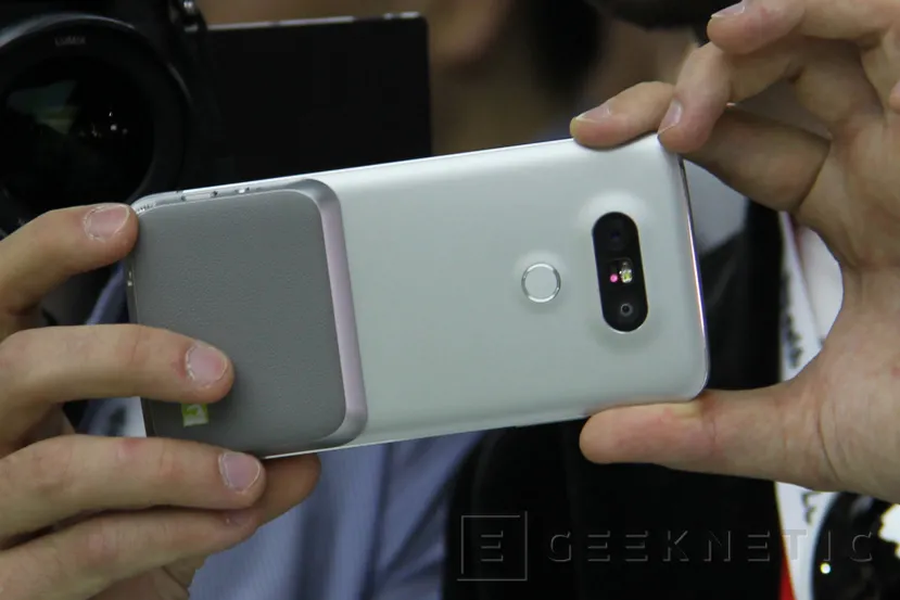Geeknetic LG G5 a fondo, así es el concepto modular 6