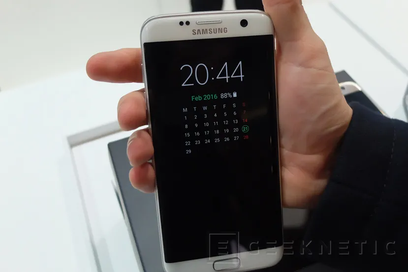 Geeknetic Todos los detalles de los Samsung Galaxy S7 y S7 Edge 15