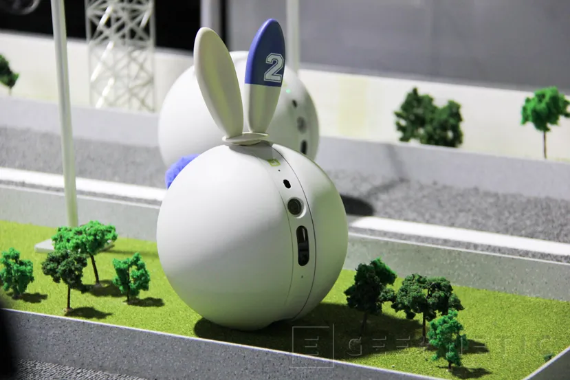 Geeknetic LG G5 Friends, realidad virtual, robots y drones para acompañar a lo nuevo de LG 6