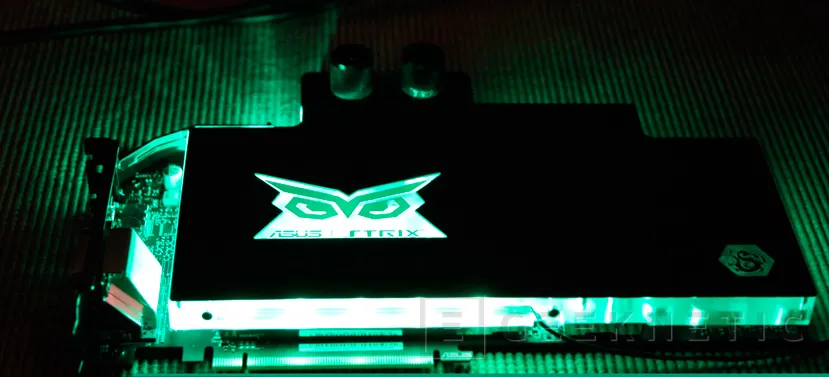 Nueva ASUS GTX 980 TI STRIX Gaming ICE con bloque de refrigeración líquida, Imagen 1