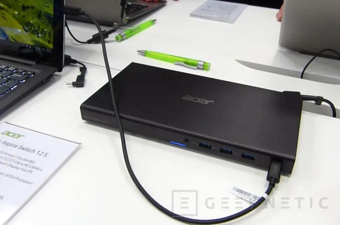 Geeknetic Acer prepara un dock Thunderbolt con gráficos Geforce GTX 940M 1