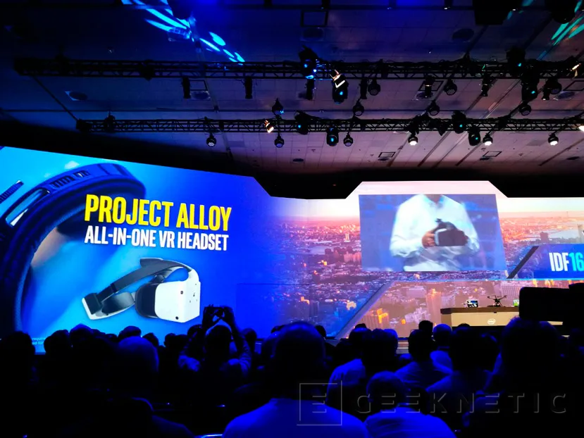 Intel nuncia Alloy, unas gafas de realidad virtual AiO con detección de objetos reales, Imagen 1