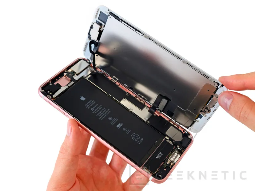 El iPhone 7 Plus tiene 3 GB de RAM y 2.900 mAh de batería, Imagen 2