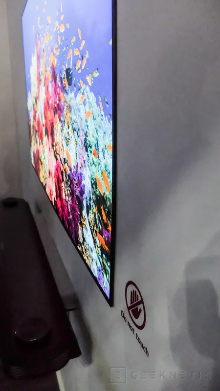 LG presenta una TV tres veces más fina que tu móvil, Imagen 1