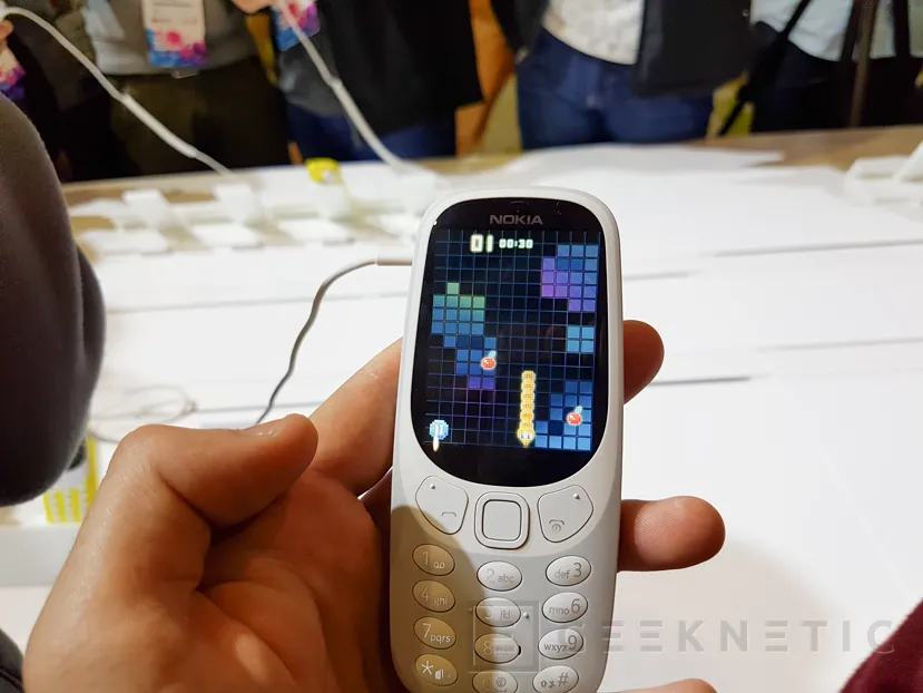 Geeknetic HDM revive al mítico Nokia 3310 4