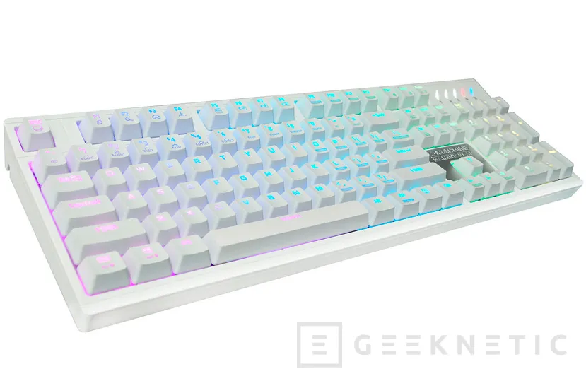 Blanco puro para el teclado mecánico ZM-K900M de Zalman, Imagen 1